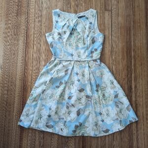 Jessica Howard Light Pastel Blue and White Belted Floral Dress
